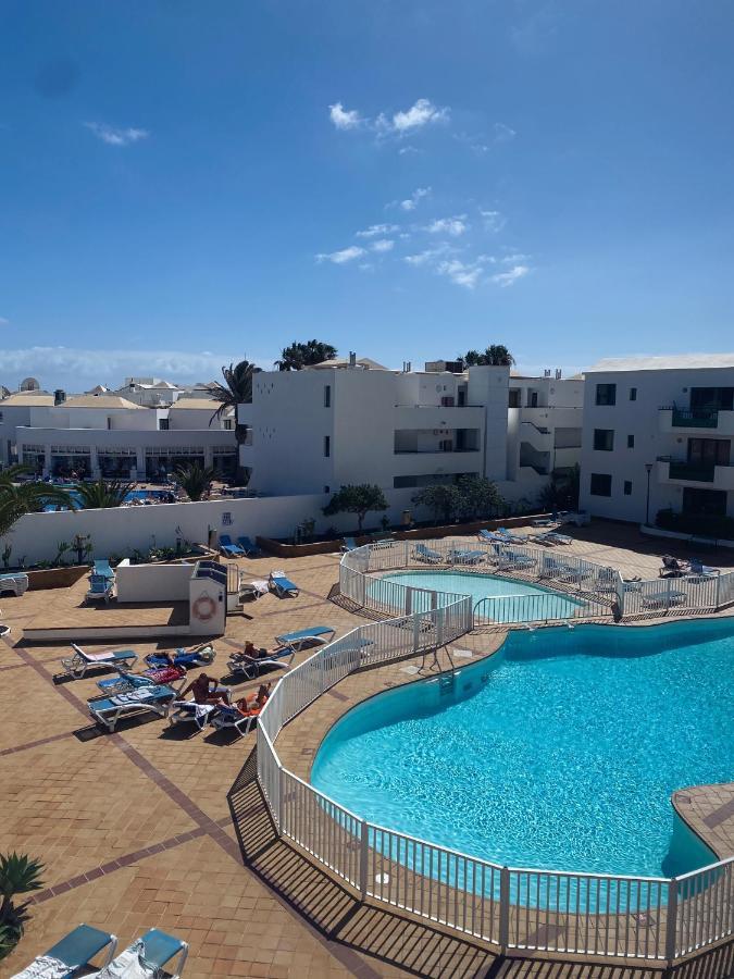 Apartamentos Cataira Costa Teguise Bagian luar foto